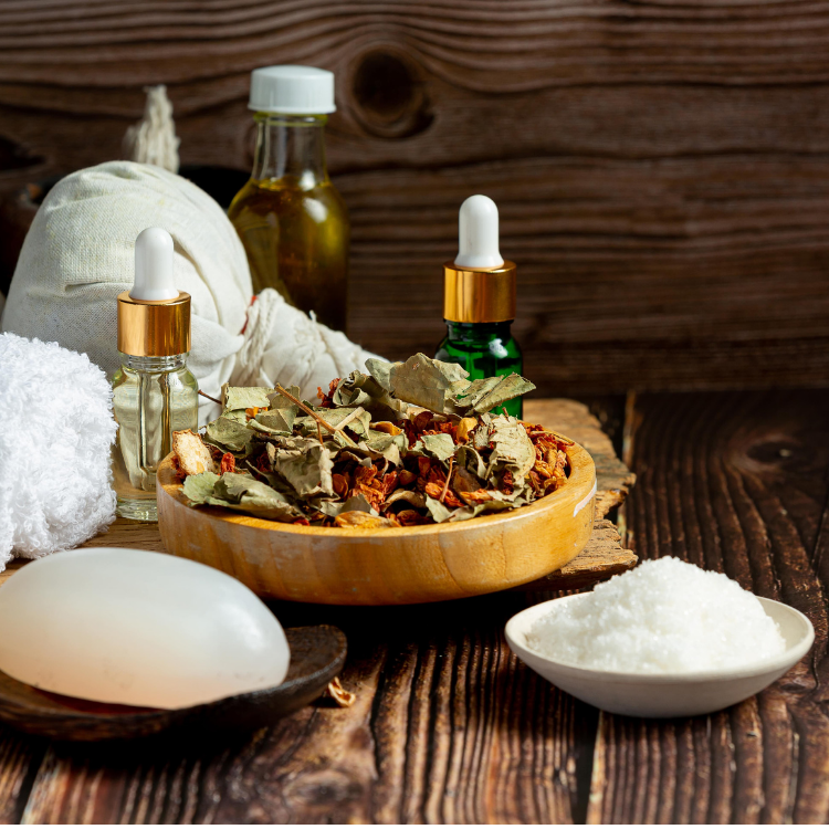 Ayurveda therapie gecombineerd met chinese kruiden en gewoonten